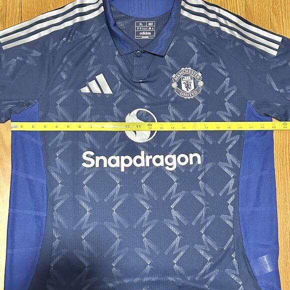 Adidas Manchester United Away 24/25 Men’s Size XL Blue Authentic Soccer Jersey - Picture 6 of 9